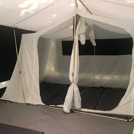 Camping 캠프장 몬차
